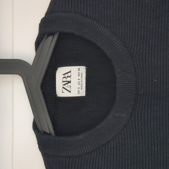 Zara Top - Picture 2 of 3